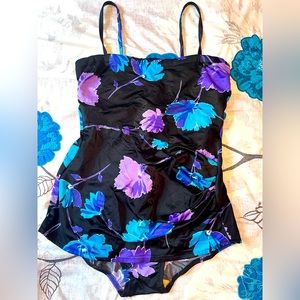 Ebb Tide Cute Floral Bathing Suit One Piece Swimsuit with Tummy Control Size 8